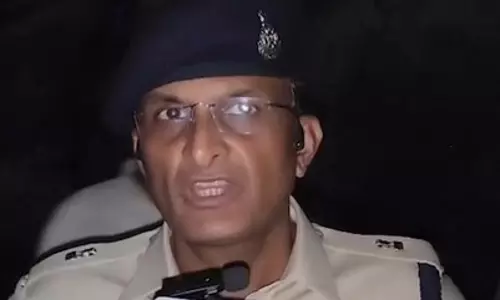 ड्राइवर की लापरवाही बनी बस हादसे की वजह, मुख्यमंत्री ने की मृतकों को 2 लाख रुपए देने की घोषणा ड्राइवर की लापरवाही बनी बस हादसे की वजह, मुख्यमंत्री ने की मृतकों को 2 लाख रुपए देने की घोषणा