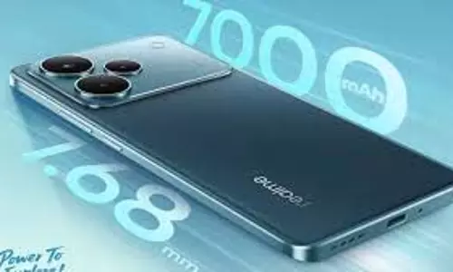 Realme C85 5G Realme C85 Pro 4G Launched: 7,000mAh बैटरी वाला दमदार स्मार्टफोन किया लॉन्च Realme C85 5G Realme C85 Pro 4G Launched: 7,000mAh बैटरी वाला दमदार स्मार्टफोन किया लॉन्च