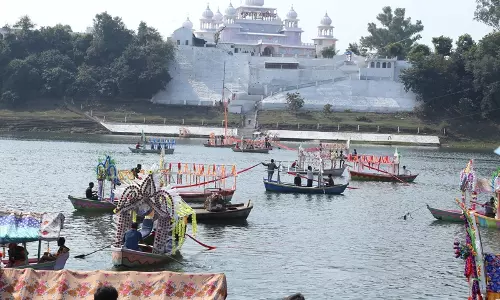 Jabalpur: एमपी में नर्मदा घाट कनेक्टिविटी प्रोजेक्ट से पर्यटन और विकास को बढ़ावा Jabalpur: एमपी में नर्मदा घाट कनेक्टिविटी प्रोजेक्ट से पर्यटन और विकास को बढ़ावा