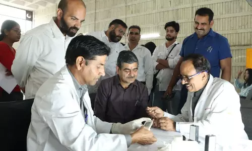 Haryana : स्वास्थ्य शिविर में 340 छात्रों और कर्मचारियों की जांच की गई Haryana : स्वास्थ्य शिविर में 340 छात्रों और कर्मचारियों की जांच की गई