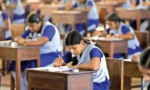 Tamil Nadu में 12वीं की बोर्ड परीक्षाएं 2 मार्च से, 10वीं की परीक्षाएं 11 मार्च से Tamil Nadu में 12वीं की बोर्ड परीक्षाएं 2 मार्च से, 10वीं की परीक्षाएं 11 मार्च से