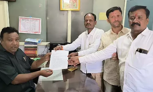 Karnataka : चांदपुर सड़क पर धूल की समस्या को हल करने का अनुरोध Karnataka : चांदपुर सड़क पर धूल की समस्या को हल करने का अनुरोध