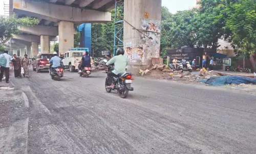 Arcot Road को मिलिंग के 10 दिन बाद भी दोबारा बिछाने का इंतजार