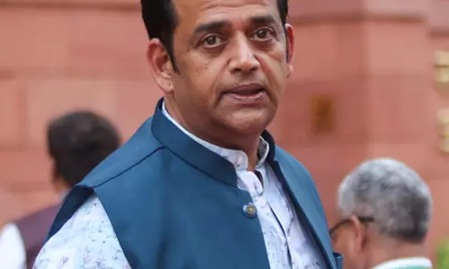 14 नवंबर को बिहार उत्सव मनाएगा, लालू का प्रचार कानून का उल्लंघन: रवि किशन 14 नवंबर को बिहार उत्सव मनाएगा, लालू का प्रचार कानून का उल्लंघन: रवि किशन