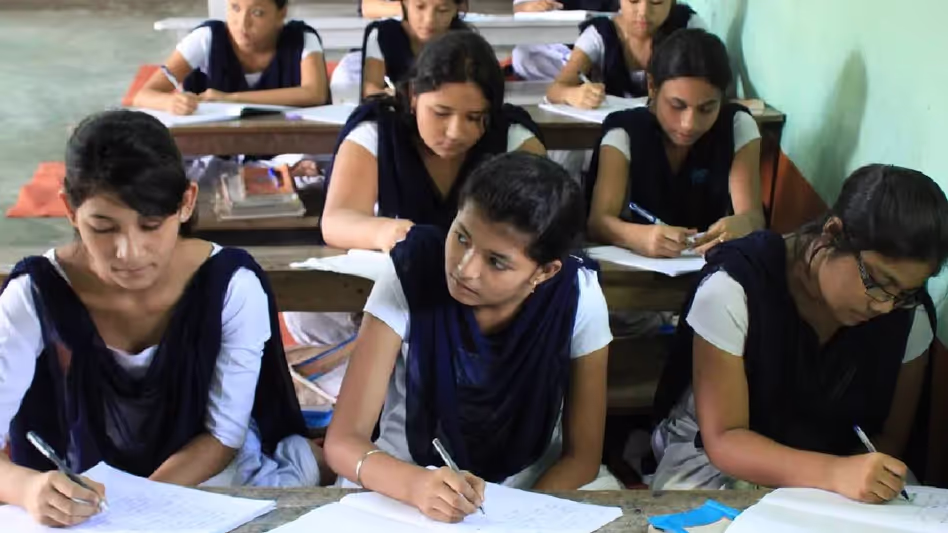 Assam :  स्कूल निरीक्षक ने 2025 की अर्धवार्षिक परीक्षाओं के लिए एसओपी जारी