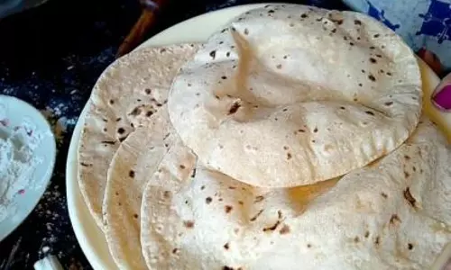 Bulandshahr: शादी में रोटियों पर थूकने के आरोप में एक व्यक्ति गिरफ्तार
