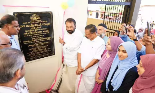 पब्लिक स्कूल उत्कृष्टता के केंद्र बन रहे हैं - Minister V. Sivankutty