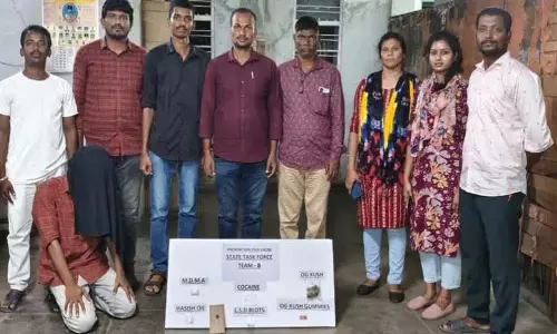 Musheerabad में डॉक्टर हाउस बना नशे का अड्डा Musheerabad में डॉक्टर हाउस बना नशे का अड्डा