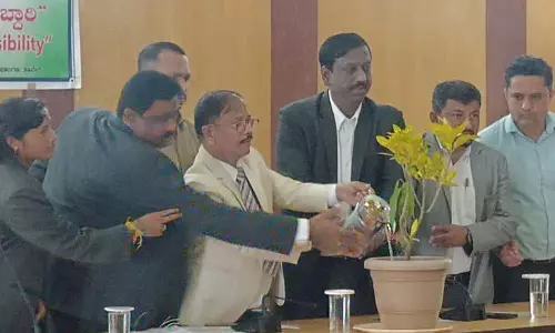 जन्म प्रमाण पत्र से लेकर मृत्यु प्रमाण पत्र तक भ्रष्टाचार: सेशन जज की चिंता