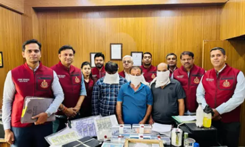 Delhi क्राइम ब्रांच ने अंतरराज्यीय नकली नोटों के रैकेट का भंडाफोड़ किया Delhi क्राइम ब्रांच ने अंतरराज्यीय नकली नोटों के रैकेट का भंडाफोड़ किया