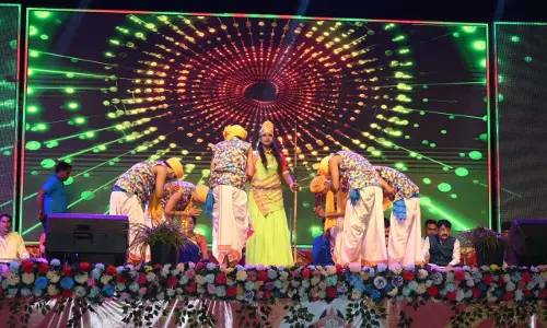 दूसरी शाम रंग झरोखा की प्रस्तुति ने बांधा शमा, कठपुतली नृत्य ने खूब बटोरी तालियां