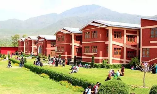 IUST ने समुदाय-आधारित आपदा जोखिम प्रबंधन पर कार्यशाला का आयोजन किया IUST ने समुदाय-आधारित आपदा जोखिम प्रबंधन पर कार्यशाला का आयोजन किया