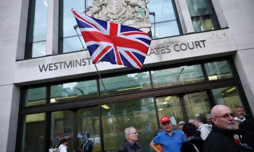 Britain में नेताओं और जजों के घरों के बाहर प्रदर्शन पर लगेगी रोक Britain में नेताओं और जजों के घरों के बाहर प्रदर्शन पर लगेगी रोक