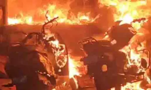 Gurugram में अवैध गैस रिफिलिंग की दुकान में आग लगने से तीन लोग घायल