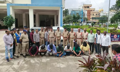 Hyderabad: पति के अपहरण के आरोप में महिला और 9 अन्य गिरफ्तार