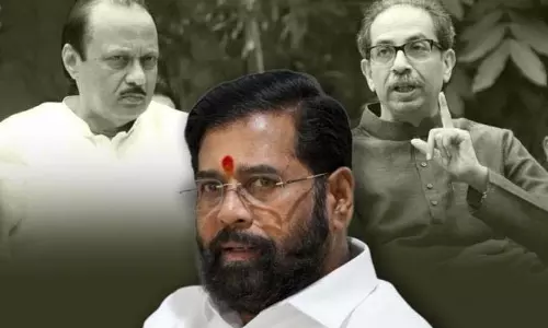 अजित पवार की NCP रायगढ़ में ठाकरे की शिवसेना में शामिल, शिंदे को झटका अजित पवार की NCP रायगढ़ में ठाकरे की शिवसेना में शामिल, शिंदे को झटका