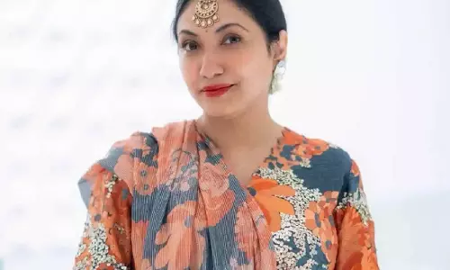 Prerna Arora का तेलुगु डेब्यू: जटाधारा 7 नवंबर को होगी रिलीज़ Prerna Arora का तेलुगु डेब्यू: जटाधारा 7 नवंबर को होगी रिलीज़