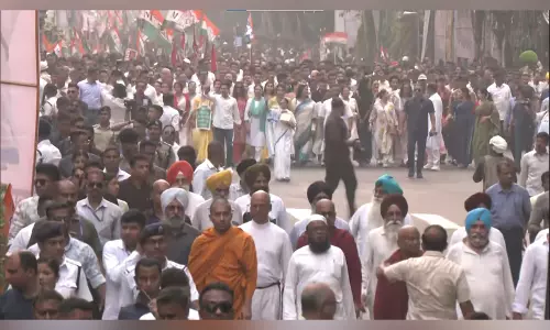 CM ममता बनर्जी ने एसआईआर के खिलाफ टीएमसी की मेगा रैली का किया नेतृत्व
