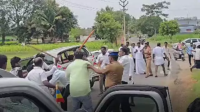 PMK विधायक अरुल पर हमला : 20 लोगों के खिलाफ मामला दर्ज PMK विधायक अरुल पर हमला : 20 लोगों के खिलाफ मामला दर्ज