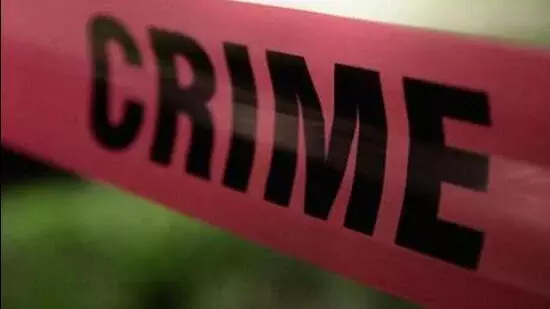 Faridabad में पुलिस चौकी के अंदर खुद को आग लगाने से व्यक्ति की मौत: पुलिस Faridabad में पुलिस चौकी के अंदर खुद को आग लगाने से व्यक्ति की मौत: पुलिस
