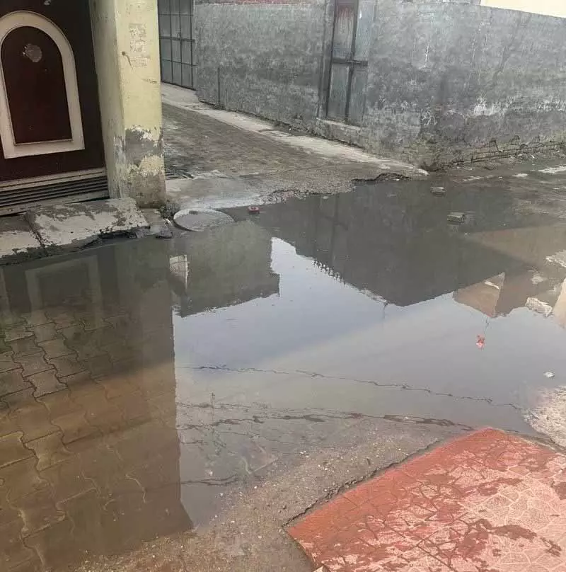Ludhiana: वर्षों की देरी के बाद प्रशासन ने पाइपलाइन के लिए 5.6 करोड़ रुपये मंजूर किए Ludhiana: वर्षों की देरी के बाद प्रशासन ने पाइपलाइन के लिए 5.6 करोड़ रुपये मंजूर किए