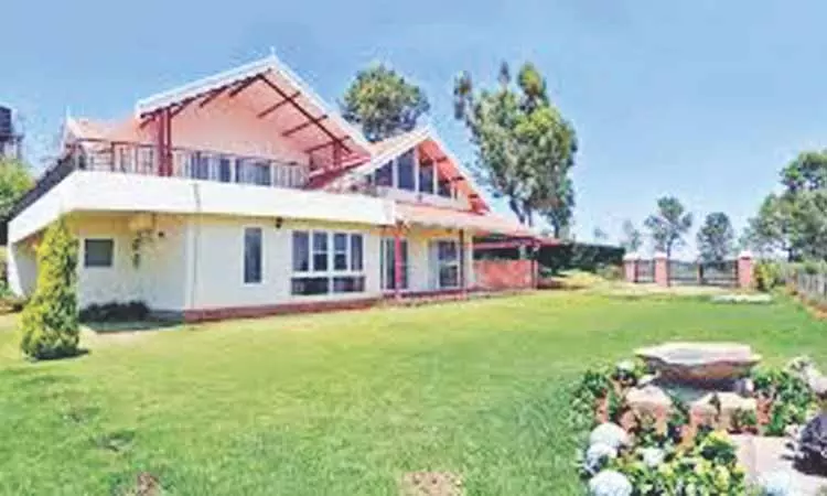 Nilgiris के चाय बागान रियल्टी हॉटस्पॉट नहीं, पूर्व नौकरशाह ने उल्लंघनों की ओर इशारा किया Nilgiris के चाय बागान रियल्टी हॉटस्पॉट नहीं, पूर्व नौकरशाह ने उल्लंघनों की ओर इशारा किया