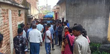 Jharkhand: देवघर में किराए के मकान में नवविवाहित जोड़े के शव मिले Jharkhand: देवघर में किराए के मकान में नवविवाहित जोड़े के शव मिले