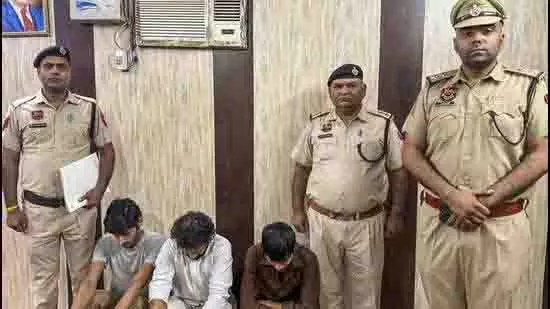 Gurugram में घायल आवारा कुत्ते की हत्या के आरोप में तीन गिरफ्तार Gurugram में घायल आवारा कुत्ते की हत्या के आरोप में तीन गिरफ्तार
