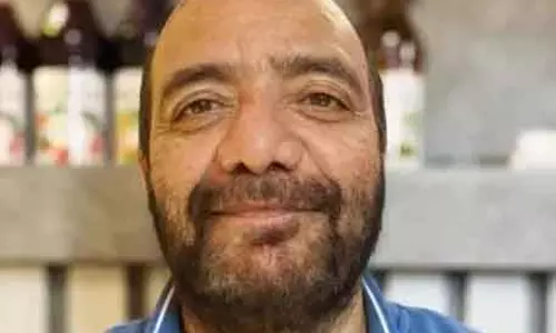 Kashmir रीडर ने वरिष्ठ पत्रकार तारिक अहमद भट के निधन पर शोक व्यक्त किया Kashmir रीडर ने वरिष्ठ पत्रकार तारिक अहमद भट के निधन पर शोक व्यक्त किया