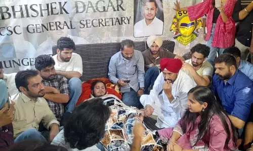 PU में उबाल, केंद्र के सुधारों के खिलाफ राजनेता और किसान आंदोलन में शामिल PU में उबाल, केंद्र के सुधारों के खिलाफ राजनेता और किसान आंदोलन में शामिल