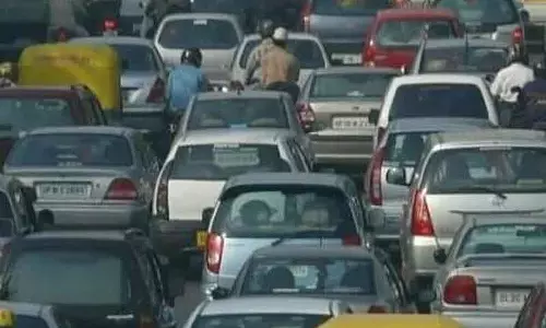 Baramulla पट्टन में बार-बार ट्रैफिक जाम से यात्रियों को परेशानी