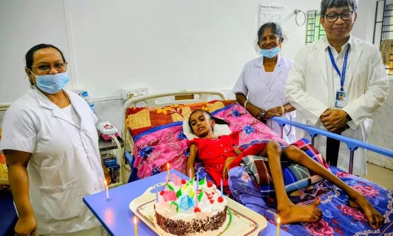 गंभीर बीमारी से जूझ रही 8 साल की बच्ची ने त्रिपुरा के जीबी अस्पताल में मनाया जन्मदिन गंभीर बीमारी से जूझ रही 8 साल की बच्ची ने त्रिपुरा के जीबी अस्पताल में मनाया जन्मदिन