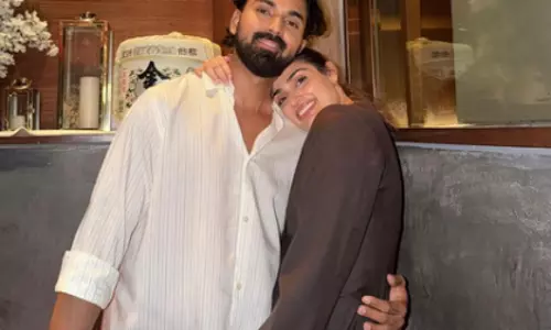 KL Rahul का अथिया के लिए स्पेशल बर्थडे विश सोशल मीडिया पर वायरल KL Rahul का अथिया के लिए स्पेशल बर्थडे विश सोशल मीडिया पर वायरल