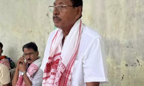 पूर्व केंद्रीय मंत्री राजेन गोहेन Assam जातीय परिषद में शामिल हुए