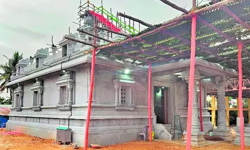 Channapatna : मुस्लिम व्यवसायी ने मंदिर का जीर्णोद्धार कराया Channapatna : मुस्लिम व्यवसायी ने मंदिर का जीर्णोद्धार कराया
