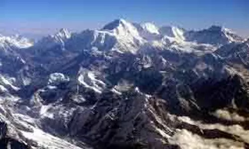 नेपाल में हिमस्खलन से 9 पर्वतारोहियों की मौत