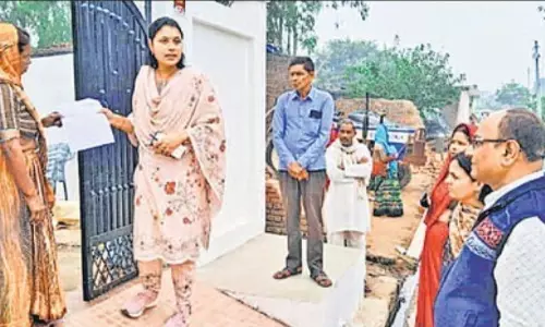 Bareilly: फर्जी वोटरों की पहचान, पात्र मतदाताओं के नाम जोड़ने का अभियान