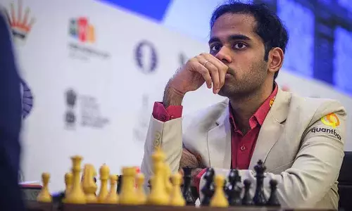 Arjun एरिगासी और वी प्रणव ने फिडे विश्व कप राउंड 2 में काले मोहरों से जीत हासिल की