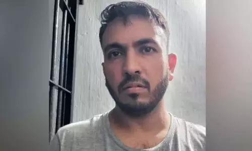 Kerala : दिन में घूमकर चोरी करने के आरोप में युवक गिरफ्तार