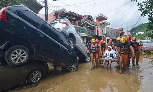 Philippines में तूफान कालमेगी से 66 लोगों की मौत, 26 लापता, कई लोग बाढ़ में फंसे