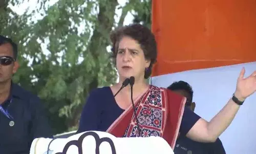 NDA वोट चोरी प्रियंका गांधी के जरिए बिहार में सरकार बनाना चाहता है NDA वोट चोरी प्रियंका गांधी के जरिए बिहार में सरकार बनाना चाहता है