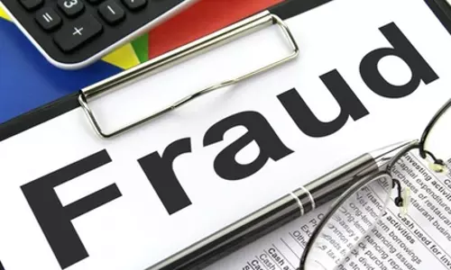 कनाडा वीजा का झांसा देकर महिला ने Gujarat निवासी को ठगा कनाडा वीजा का झांसा देकर महिला ने Gujarat निवासी को ठगा