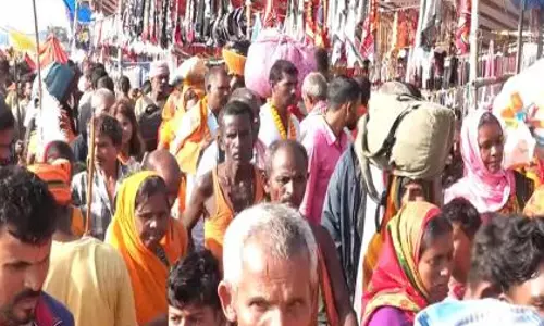 Nepal: भूत मेला शुरू, मेले में उमड़ी लोगों की भीड़