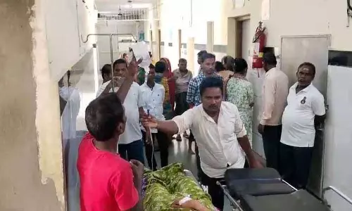 Cuttack में एक व्यक्ति ने अपनी पत्नी और ससुराल वालों पर हमला किया