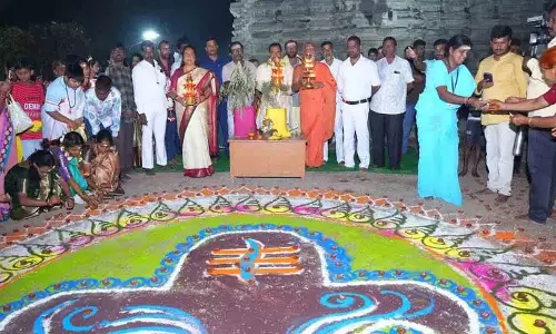 हजार स्तंभ मंदिर में कार्तिका पूर्णिमा समारोह आयोजित किया गया