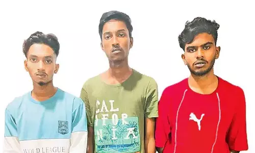 लिफ्ट देने की पेशकश के बाद पेंटर का यौन उत्पीड़न किया गया और फिर चाकू मारकर हत्या कर दी