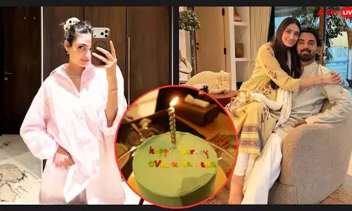 Athiya Shetty ने केएल राहुल के साथ मनाया स्पेशल बर्थडे, देखिए पार्टी की खास तस्वीरें Athiya Shetty ने केएल राहुल के साथ मनाया स्पेशल बर्थडे, देखिए पार्टी की खास तस्वीरें