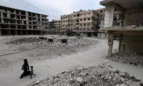 अमेरिका ने यूएन में पेश किया ड्राफ्ट, Syria पर प्रतिबंध हटाने का प्रस्ताव अमेरिका ने यूएन में पेश किया ड्राफ्ट, Syria पर प्रतिबंध हटाने का प्रस्ताव