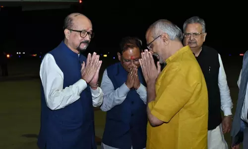 दिल्ली रवाना हुए उपराष्ट्रपति सी. पी. राधाकृष्णन, राज्यपाल रमेन डेका CM साय ने दी विदाई दिल्ली रवाना हुए उपराष्ट्रपति सी. पी. राधाकृष्णन, राज्यपाल रमेन डेका CM साय ने दी विदाई