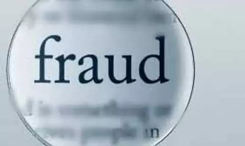 महिला ने ज्वैलर्स से लाखों रुपए ठगे, FIR दर्ज महिला ने ज्वैलर्स से लाखों रुपए ठगे, FIR दर्ज